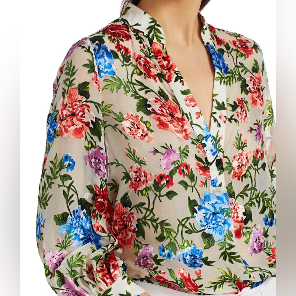 ALICE + OLIVIA Sheila Gardenia Blouson Sleeve Blouse 🌸